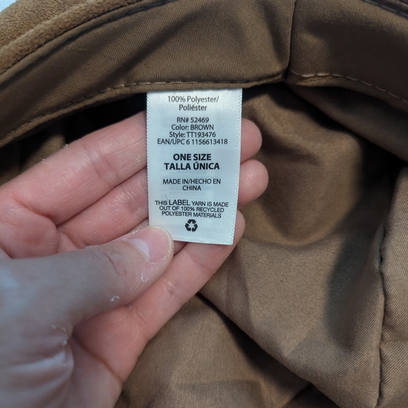 Winter Hat - Picture 5 of 8